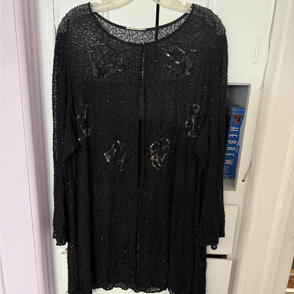 Elegant Black Beaded Topper